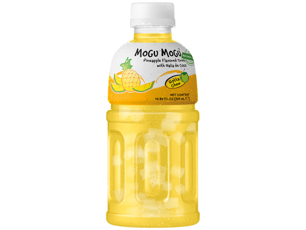 Ananasgetränk mit Nata de Coco