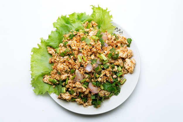 Laab Kai Geflügelsalat