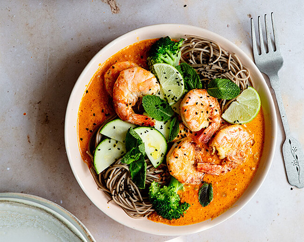 Rotes Curry mit Garnelen