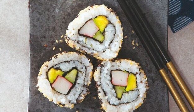 Kalifornische Sushi-Rollen